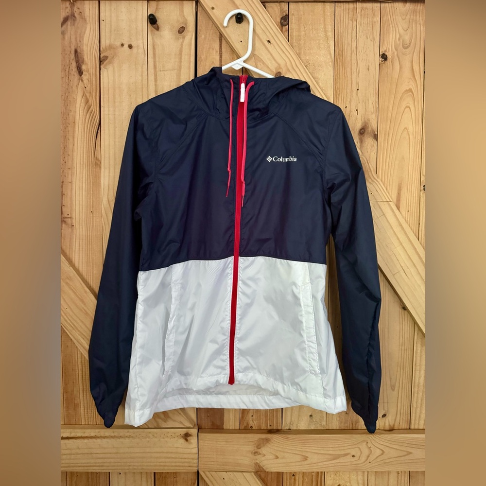 Columbia windbreaker NWT size S